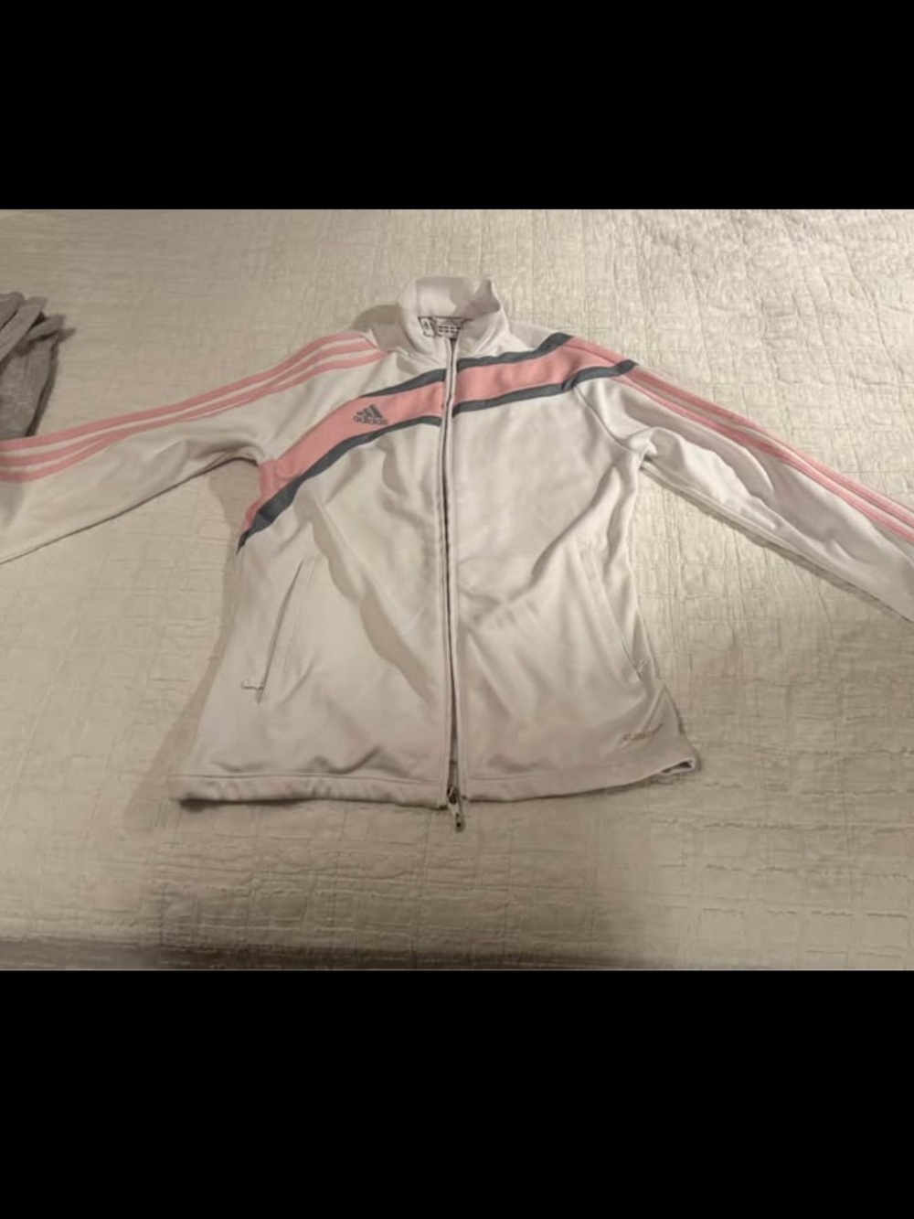 ADIDAS CLIMA365 WHITE & PINK TRACK JACKET – SIZE M